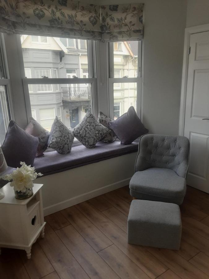 Esplanade Seaside View Apartment Порткоул Екстериор снимка